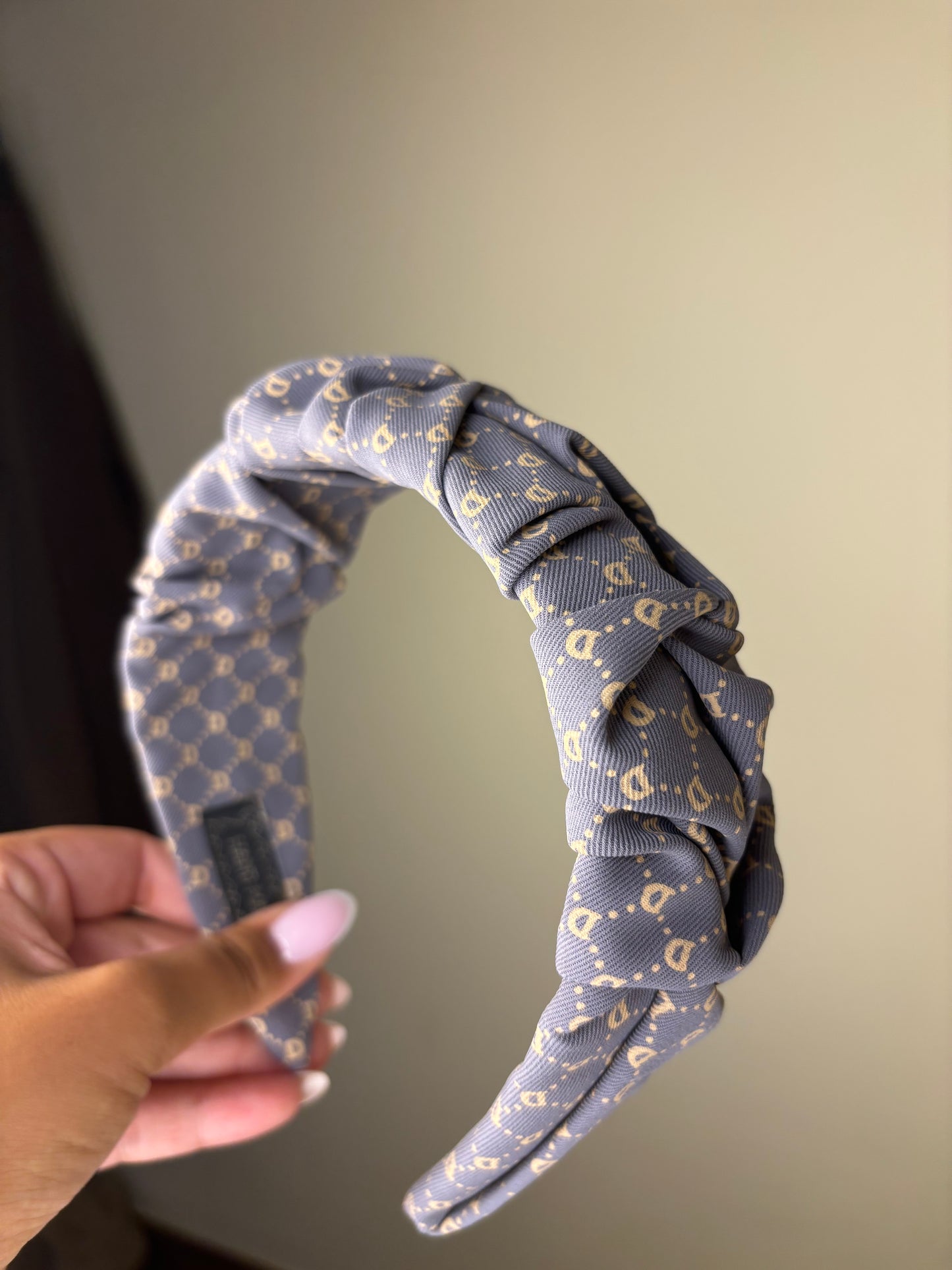 Diadema D