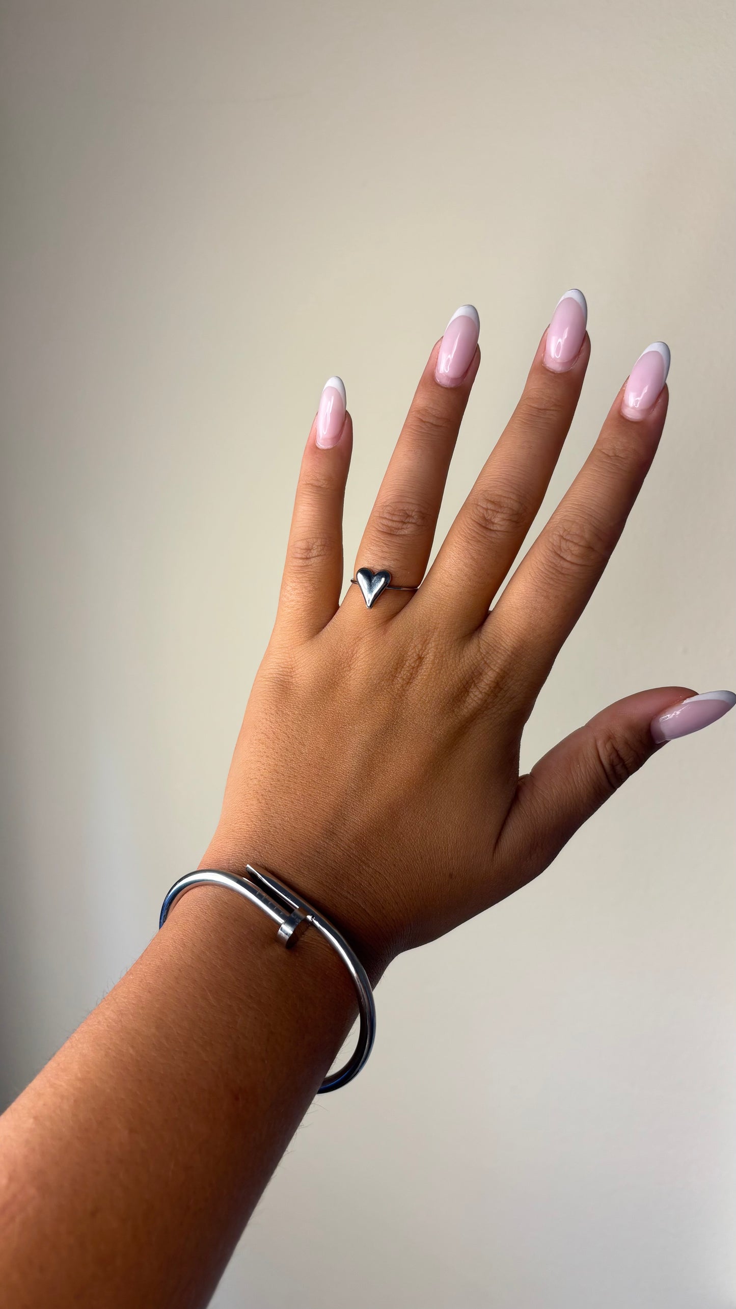 Anillo corazón plateado