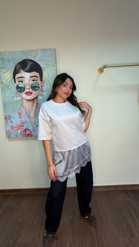 Camiseta de encaje larga