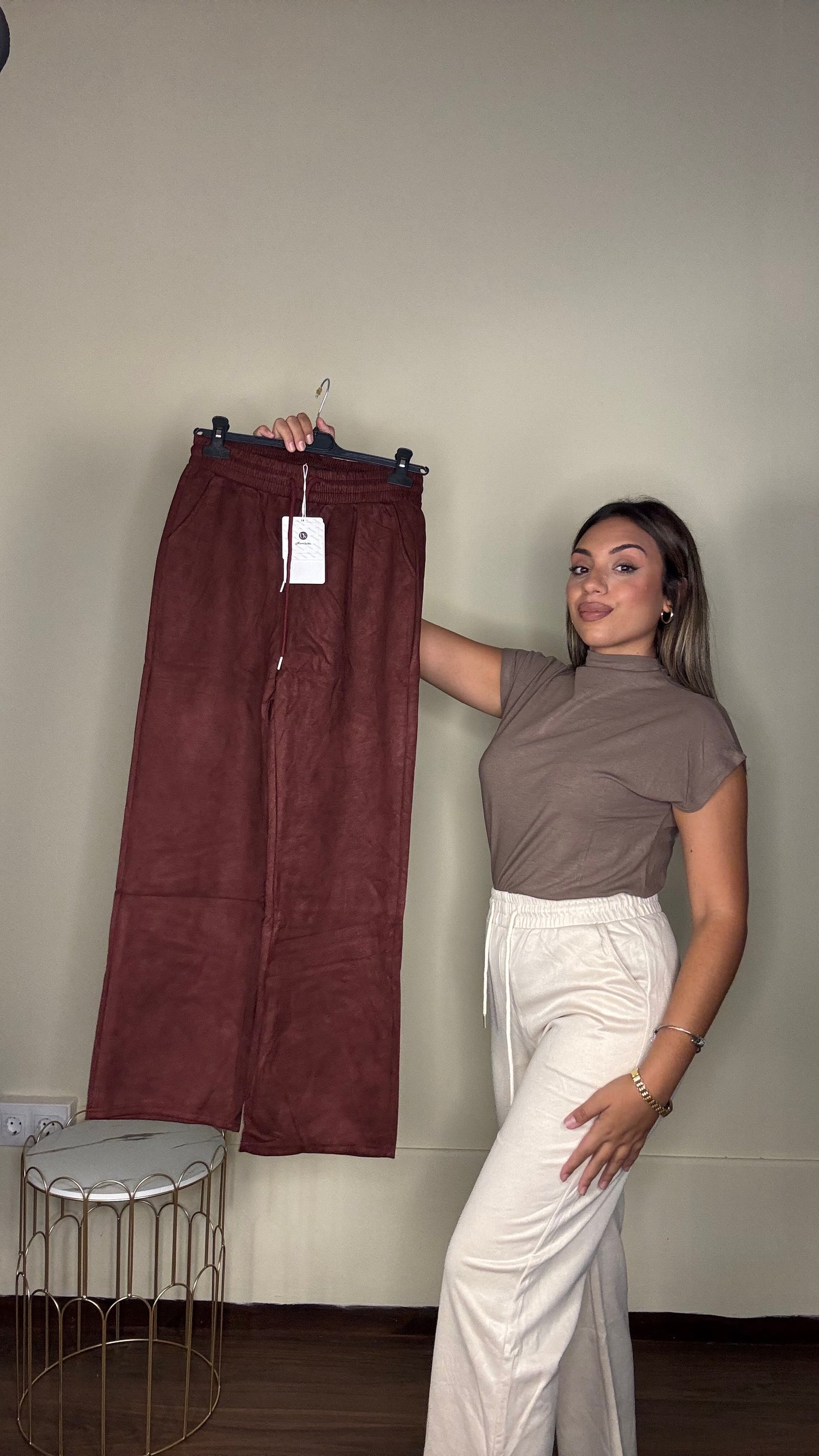 Pantalón antelina zara
