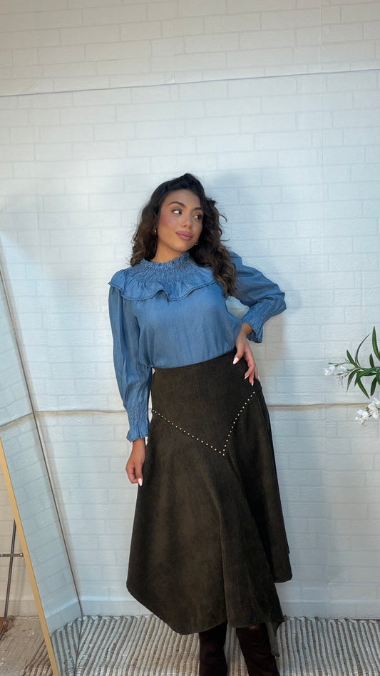 Falda tachuela