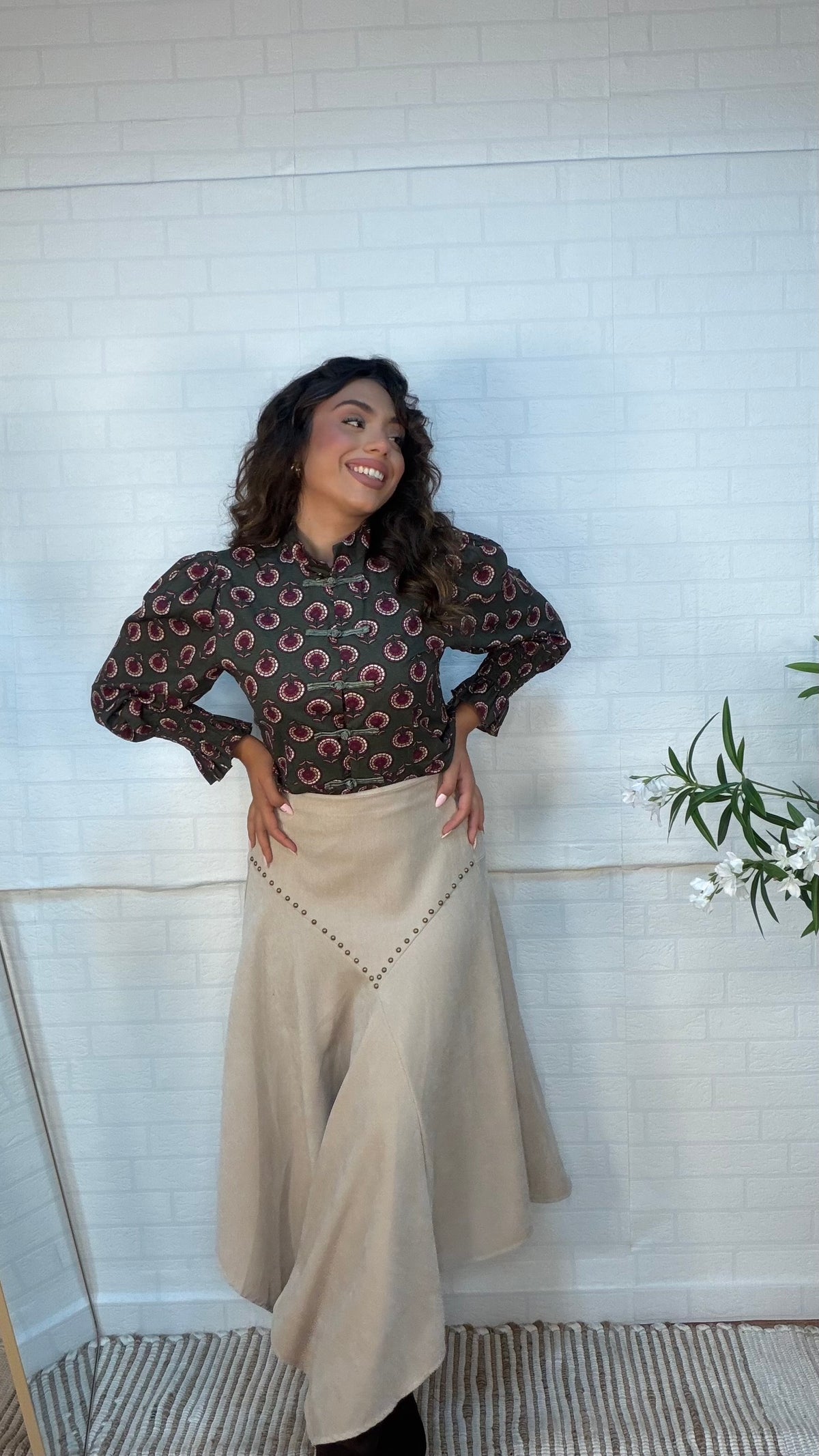 Falda tachuela