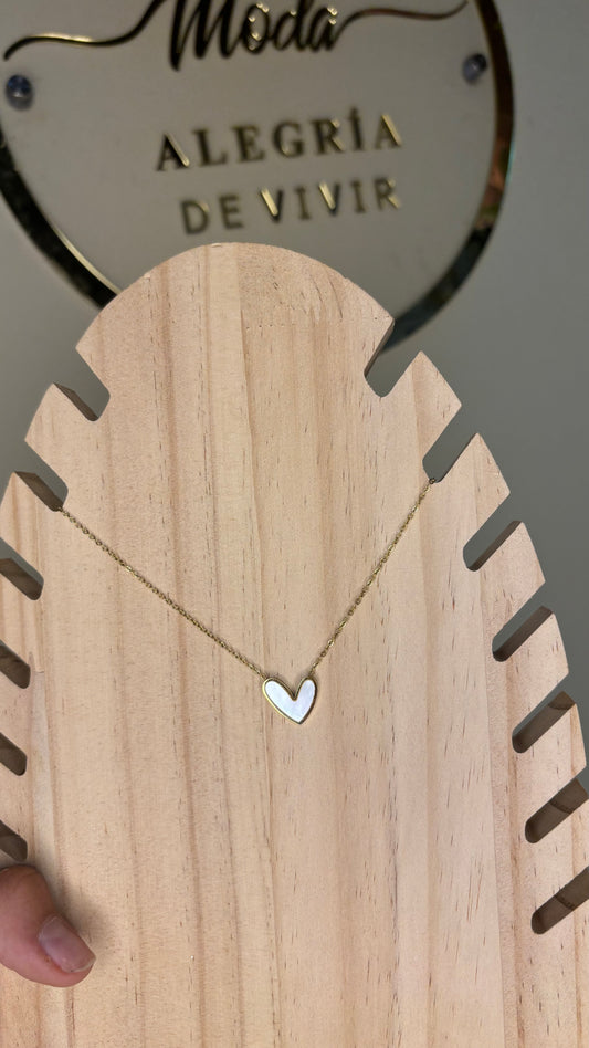 Collar corazón de nácar