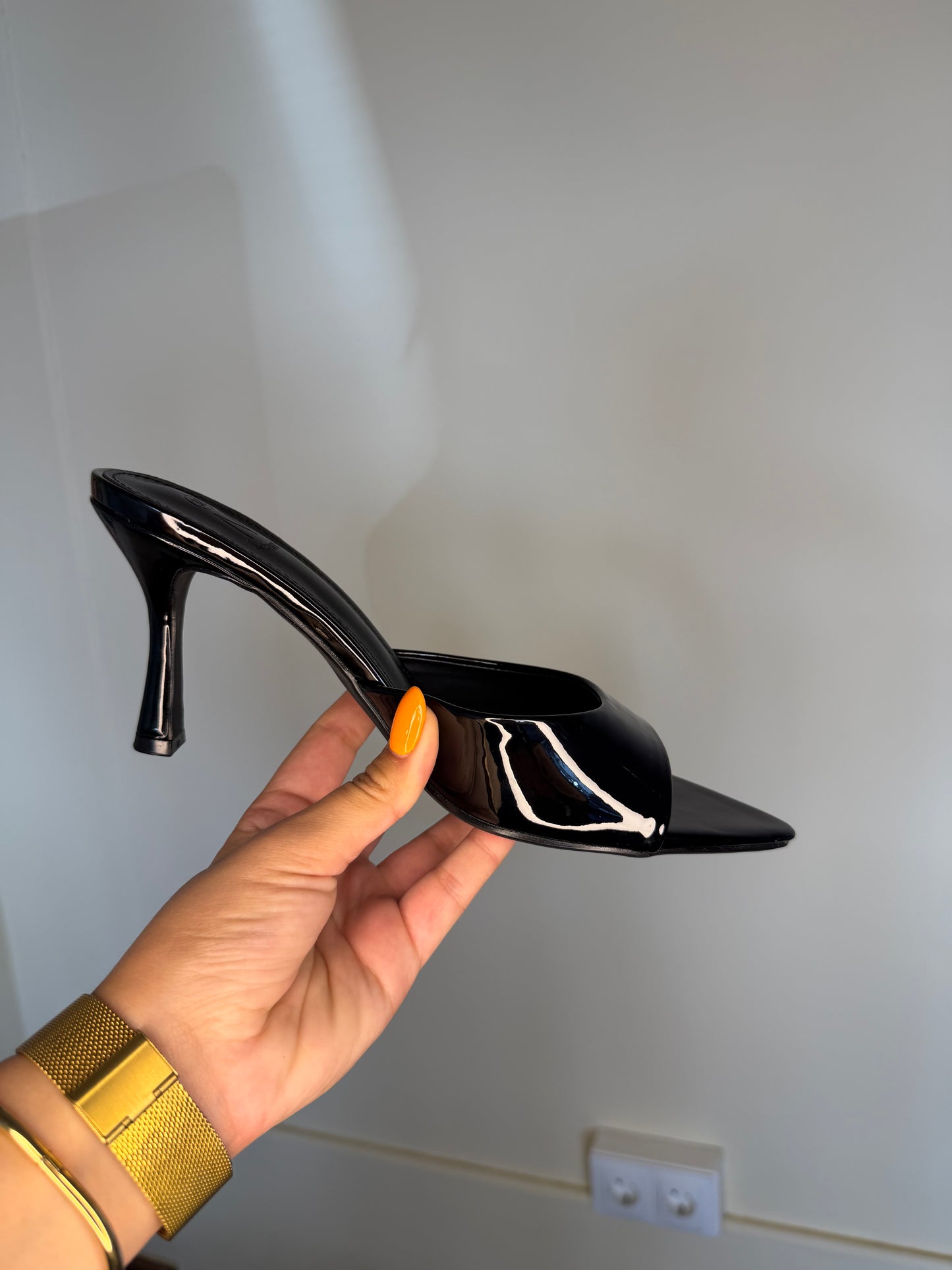 Sandalias de tacón Mango