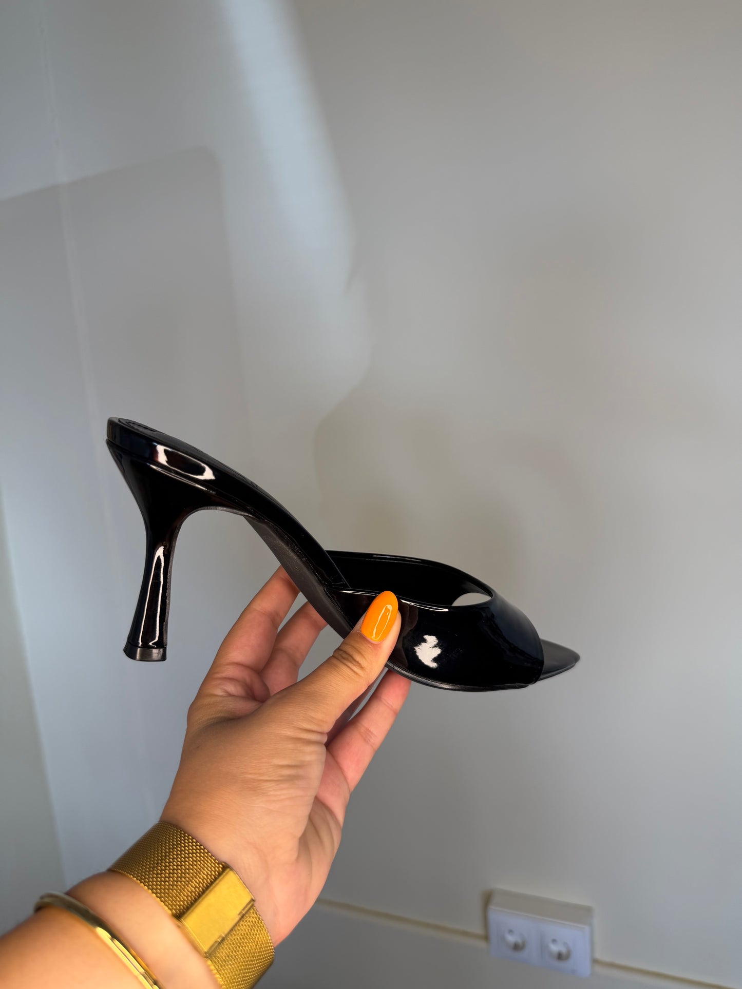 Sandalias de tacón Mango