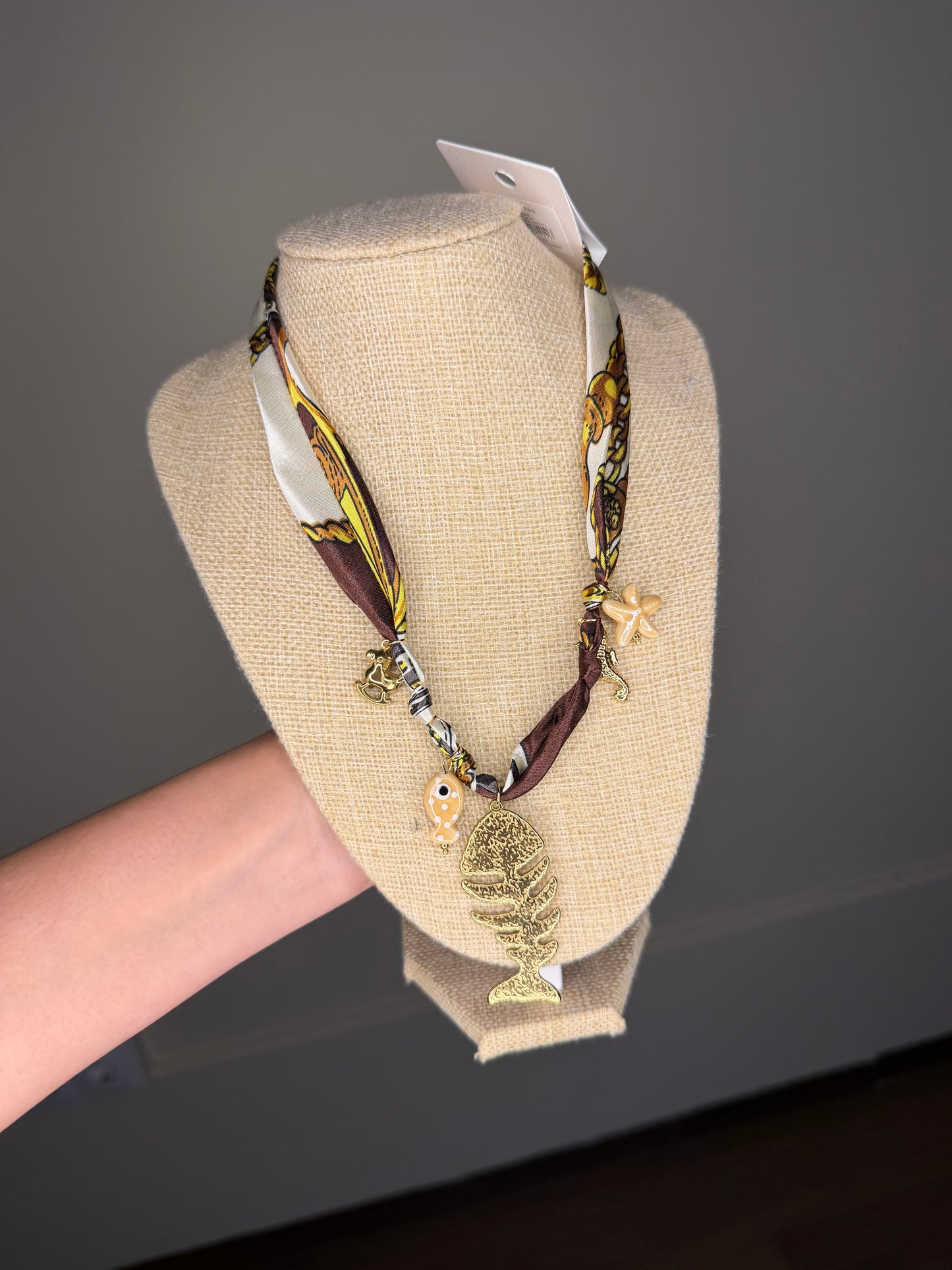 Collar veraniego