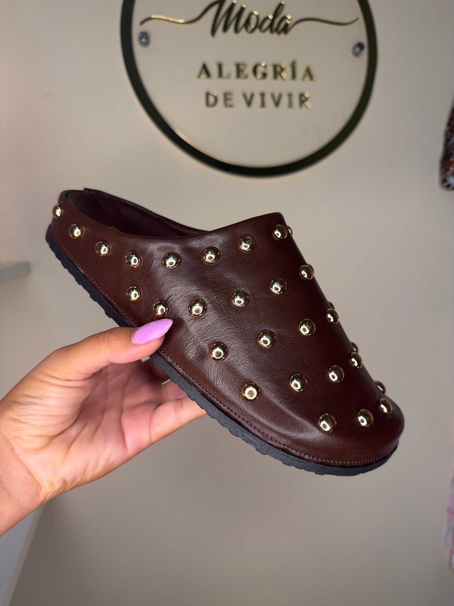 Zuecos Zara