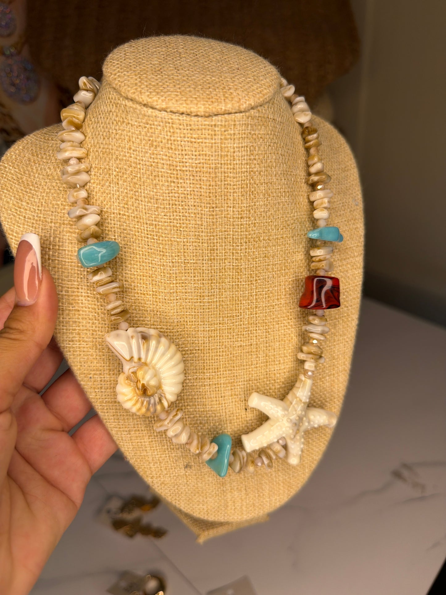 Collar coral Marina