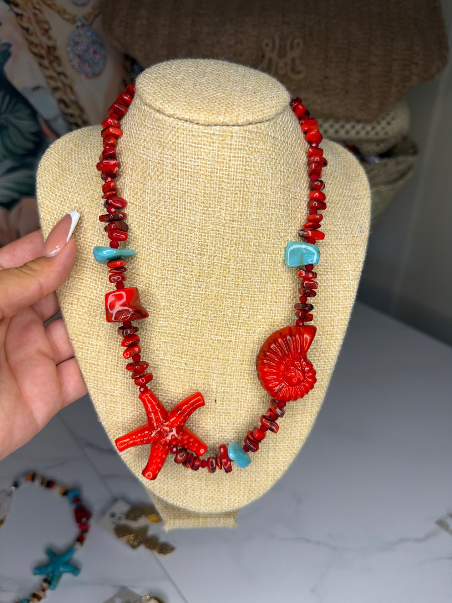 Collar coral Marina