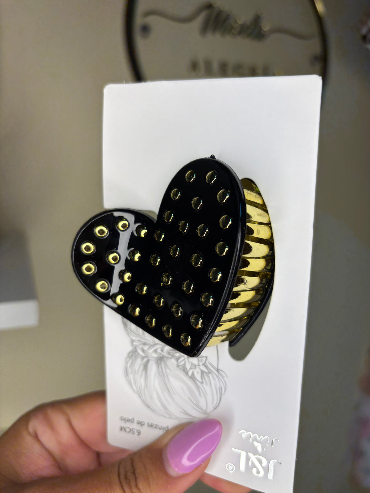 Pinza tachuela pelo
